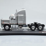GMC General SBFA Plata IXO 1:43 - image 3 of 6