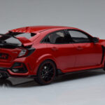 Honda Civic Type R GT FK8 Euro Spec Rojo Otto 1:18 - image 2 of 6