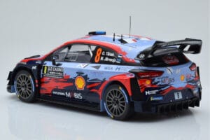 Hyundai i20 Coupe WRC #8 O. Tanak / M. Jarveoja Rally Monte Carlo 2020 IXO 1:18 18RMC067C Metal - imagen 5 de 6