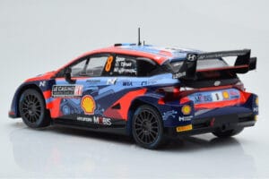 Hyundai i20 N Rally1 #8 O. Tanak / M. Jarveoja Rally Monte Carlo 2022 IXO 1:18 18RMC113 Metal - imagen 5 de 6