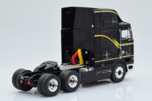 International Eagle Cabover Negro IXO 1:43 TR169 Metal - imagen 2 de 5