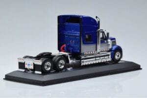International Lonestar Azul IXO 1:43 TR118 Metal - imagen 2 de 6