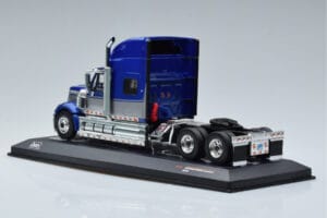 International Lonestar Azul IXO 1:43 TR118 Metal - imagen 5 de 6