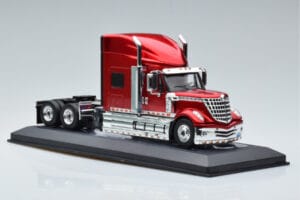 International Lonestar Rojo IXO 1:43 TR103 Metal - imagen 4 de 6