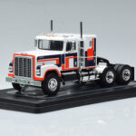 International Transtar 4300 Blanco IXO 1:43