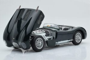 Jaguar C-Type Verde AUTOart 1:18 73500 Metal - imagen 2 de 8