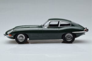 Jaguar E-Type Series 1 British Racing Verde KK-Scale 1:18 KKDC180431 Metal - imagen 3 de 6