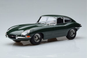 Jaguar E-Type Series 1 British Racing Verde KK-Scale 1:18