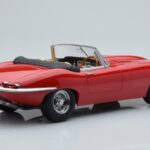 Jaguar E-Type Series 1 Roadster Rojo KK-Scale 1:18 - image 2 of 6