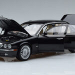 Jaguar XJ6 X350 Ebony Negro Almost Real 1:18 - image 2 of 11