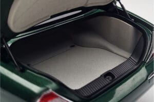 Jaguar XJ6 X350 Racing Verde Almost Real 1:18 810502 Metal - imagen 12 de 13