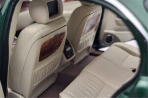 Jaguar XJ6 X350 Racing Verde Almost Real 1:18 810502 Metal - imagen 10 de 13