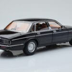 Jaguar XJ6 XJ40 Ebony Negro Almost Real 1:18 - image 3 of 11
