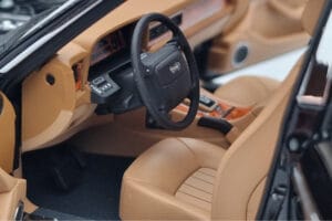 Jaguar XJ6 XJ40 Ebony Negro Almost Real 1:18 810543 Metal - imagen 8 de 11