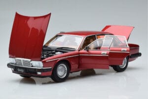 Jaguar XJ6 XJ40 Flamenco Rojo Almost Real 1:18 810541 Metal - imagen 2 de 11