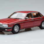 Jaguar XJ6 XJ40 Flamenco Rojo Almost Real 1:18