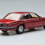 Jaguar XJ6 XJ40 Flamenco Rojo Almost Real 1:18 - image 3 of 11