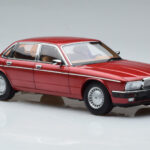 Jaguar XJ6 XJ40 Flamenco Rojo Almost Real 1:18 - image 6 of 11