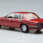 Jaguar XJ6 XJ40 Flamenco Rojo Almost Real 1:18 - image 7 of 11