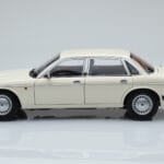 Jaguar XJ6 XJ40 Glacier Blanco Almost Real 1:18 - image 4 of 11
