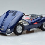 Jaguar XKSS Azul AUTOart 1:18 - image 2 of 9