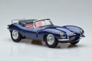 Jaguar XKSS Azul AUTOart 1:18 73510 Metal - imagen 6 de 9