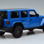 Jeep Wrangler Rubicon 392 Azul GT Spirit 1:18 - image 2 of 6