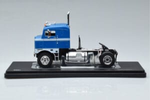 Kenworth Bullnose Azul IXO 1:43 TR154 Metal - imagen 3 de 6