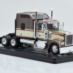 Kenworth W900 Marrón IXO 1:43 - image 3 of 4