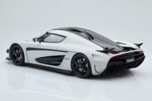 Koenigsegg Regera Gris Asia Exclusive GT Spirit 1:18 CLDC026 Resina - imagen 4 de 5