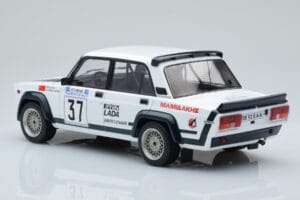 Lada 2105 VFTS #37 H. Ohu Rally Acropolis 1983 IXO 1:18 18RMC145 Metal - imagen 5 de 6