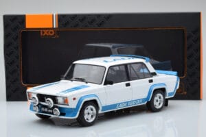 Lada 2105 VFTS Blanco IXO 1:18 18CMC144 Metal - imagen 6 de 6