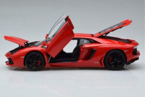 Lamborghini Aventador LP700-4 Andromeda Rojo AUTOart 1:18 74669 Metal - imagen 4 de 10