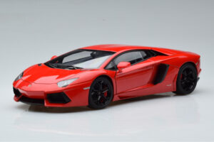 Lamborghini Aventador LP700-4 Andromeda Rojo AUTOart 1:18