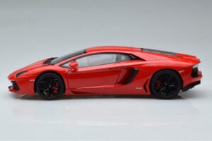 Lamborghini Aventador LP700-4 Andromeda Rojo AUTOart 1:18 74669 Metal - imagen 5 de 10