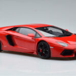Lamborghini Aventador LP700-4 Andromeda Rojo AUTOart 1:18 - image 6 of 10