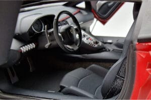 Lamborghini Aventador LP700-4 Andromeda Rojo AUTOart 1:18 74669 Metal - imagen 8 de 10