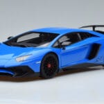 Lamborghini Aventador LP750-4 SV Azul AUTOart 1:18 74559 Compuesto