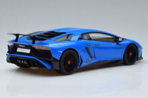 Lamborghini Aventador LP750-4 SV Azul AUTOart 1:18 74559 Compuesto - imagen 3 de 8