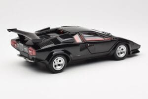 Lamborghini Countach LP 5000 Quattrovalvole Negro Kyosho 1:18 08320BK Metal - imagen 3 de 8