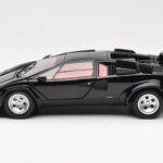 Lamborghini Countach LP 5000 Quattrovalvole Negro Kyosho 1:18 08320BK - image 4 of 8