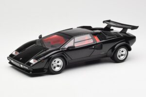 Lamborghini Countach LP 5000 Quattrovalvole Negro Kyosho 1:18 08320BK