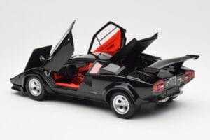 Lamborghini Countach LP 5000 Quattrovalvole Negro Kyosho 1:18 08320BK Metal - imagen 5 de 8