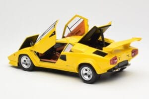 Lamborghini Countach LP 5000 Quattrovalvole Amarillo Kyosho 1:18 08320Y Metal - imagen 5 de 8