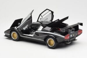 Lamborghini Countach LP 500R Negro Kyosho 1:18 08320C Metal - imagen 5 de 8