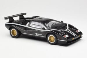 Lamborghini Countach LP 500R Negro Kyosho 1:18 08320C Metal - imagen 6 de 8