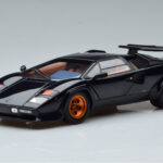 Lamborghini Countach LP500S Walter Wolf Azul Oscuro Kyosho 1:18