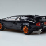 Lamborghini Countach LP500S Walter Wolf Azul Oscuro Kyosho 1:18 - image 7 of 11