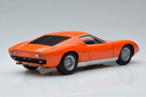Lamborghini Miura SV Naranja AUTOart 1:18 74542 Metal - imagen 3 de 8