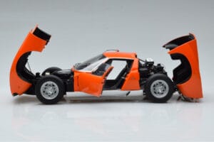 Lamborghini Miura SV Naranja AUTOart 1:18 74542 Metal - imagen 4 de 8
